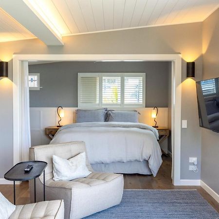Smiths Cottage - Stay Waiheke Oneroa Exteriör bild