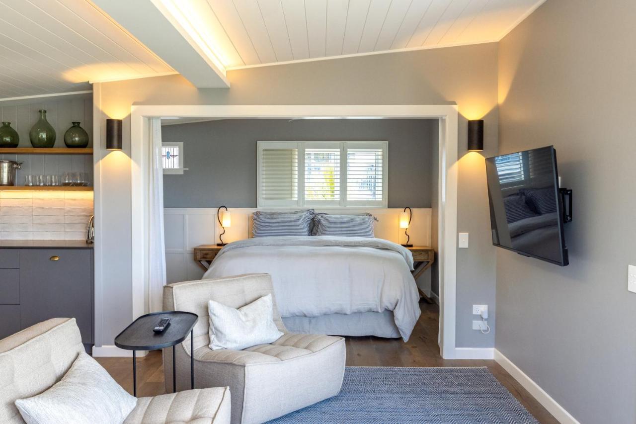 Smiths Cottage - Stay Waiheke Oneroa Exteriör bild